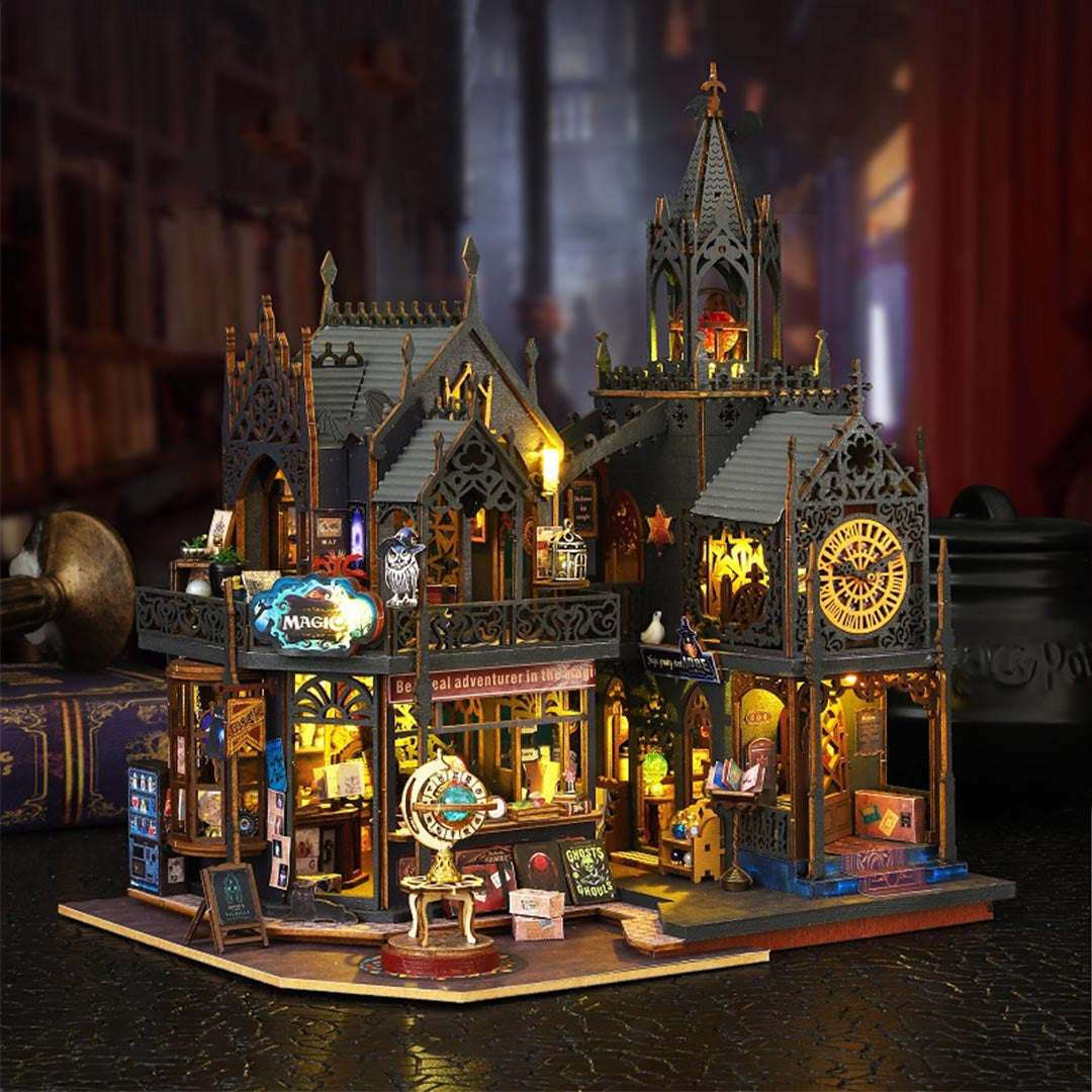 Plymagic DIY Mini House - Magic City II