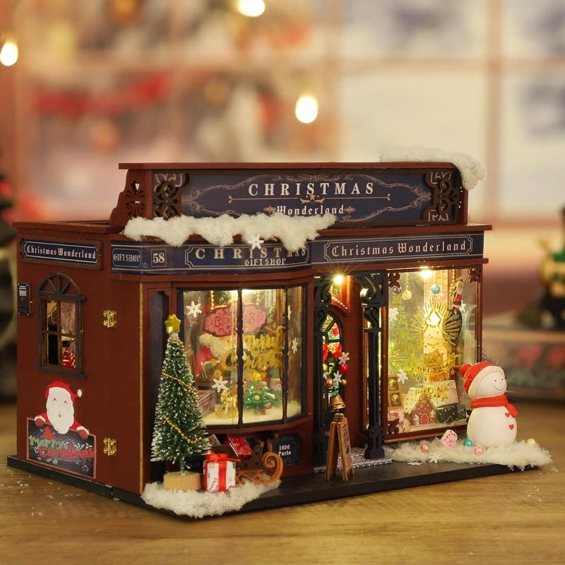 Plymagic DIY Mini House - Jolly & Pine Christmas Shoppe