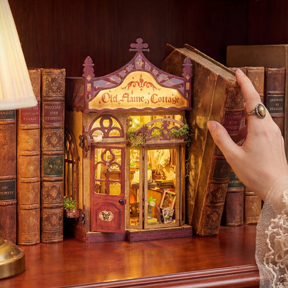 Plymagic DIY BookNook - Old Flame Cottage