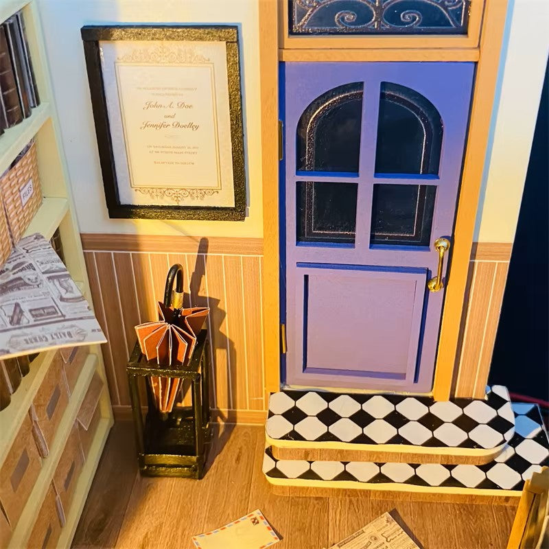 Plymagic DIY Mini House - Detective Agency