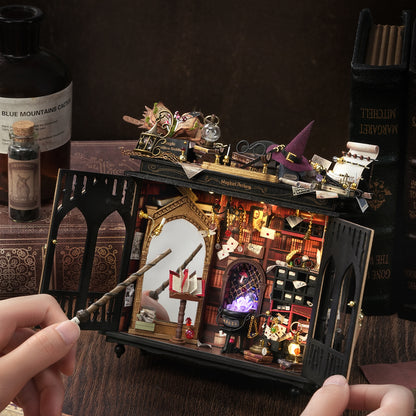 Plymagic DIY Mini House - Starspell Cabinet