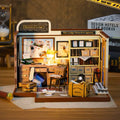 Plymagic DIY Mini House - Detective Agency