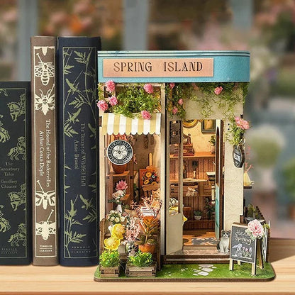 Plymagic DIY MiniHouse – Springkeeper’s Shop