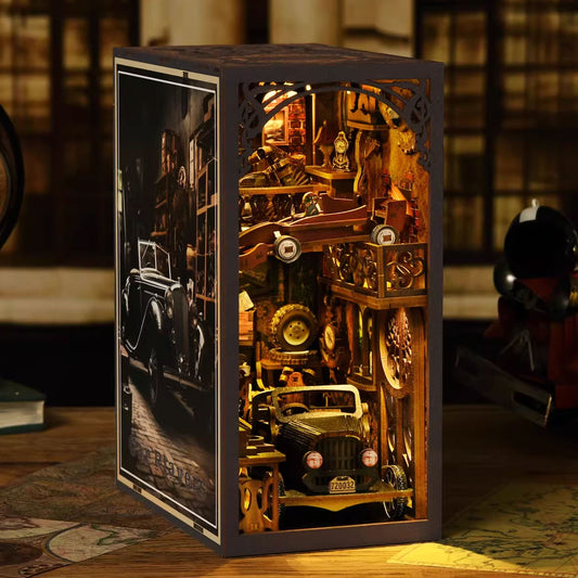Plymagic DIY Book Nook - Classic Wheels