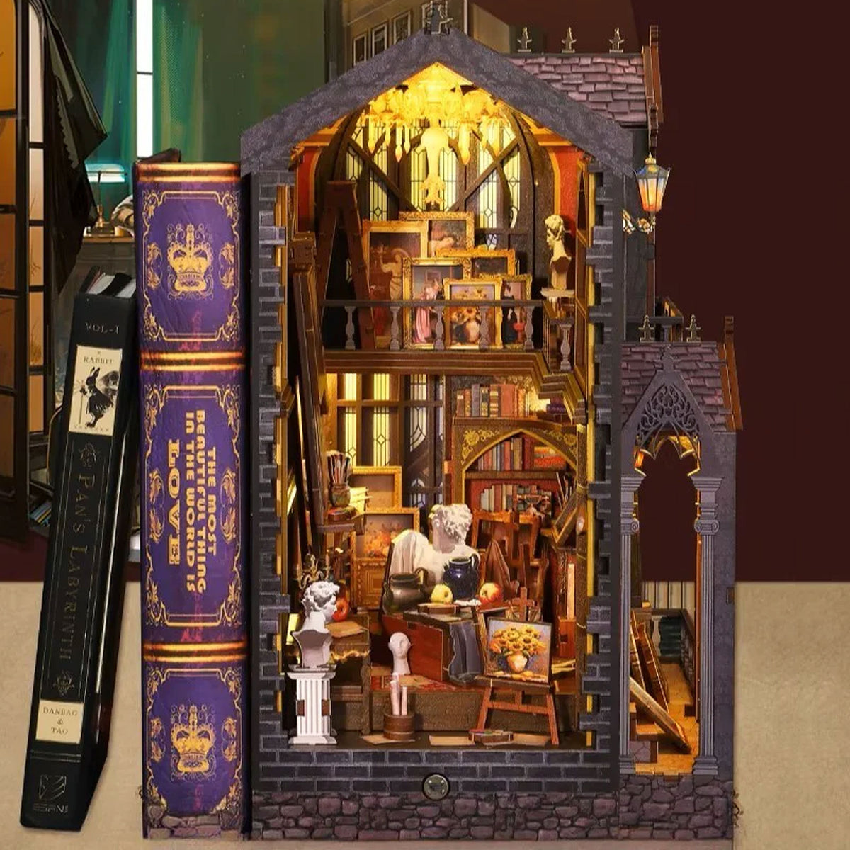 Plymagic DIY Book Nook - Retro Art Studio