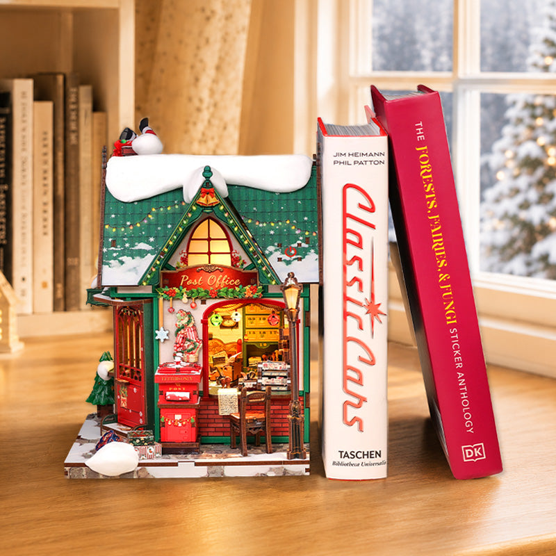 Plymagic DIY Mini House - Snowy Night Post