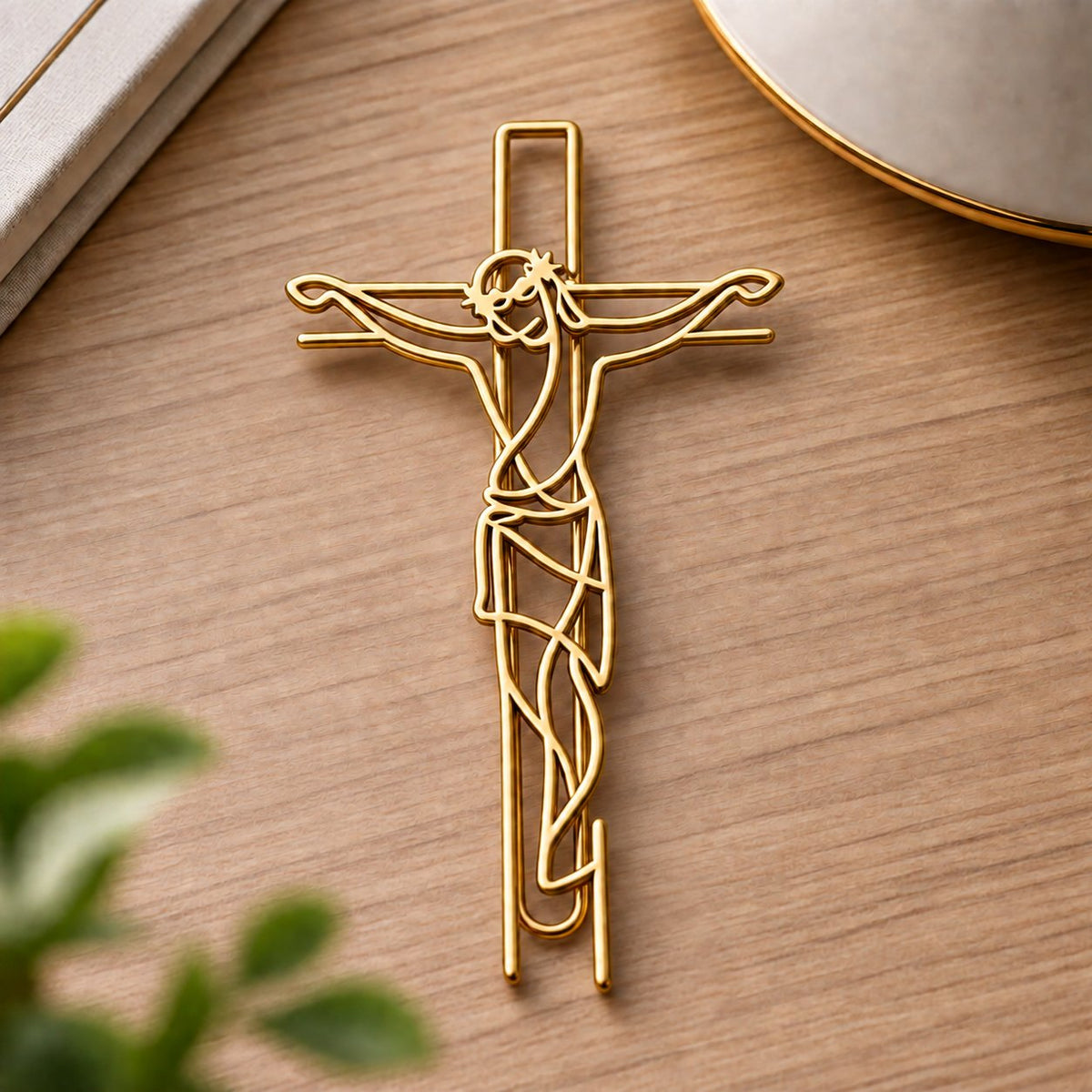 Faith-Inspired Gold Paper Clips ✝️ | Decorative Christian Page Markers, Perfect Small Religious Gifts for Church Friends & Family (Set of 15)
