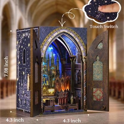 Plymagic DIY Book Nook - Notre-Dame Basilica
