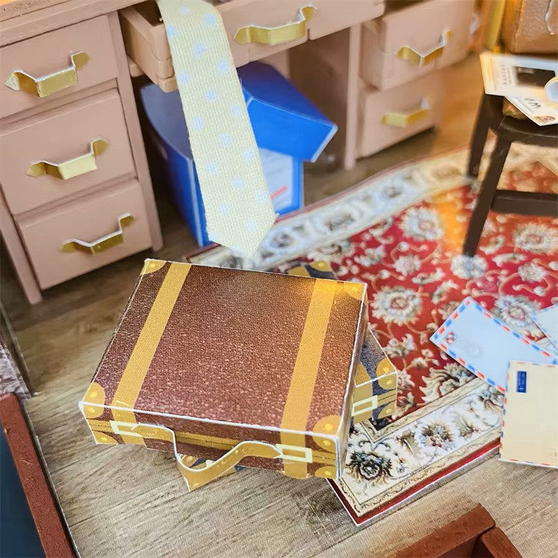 Plymagic DIY Mini House - Detective Agency