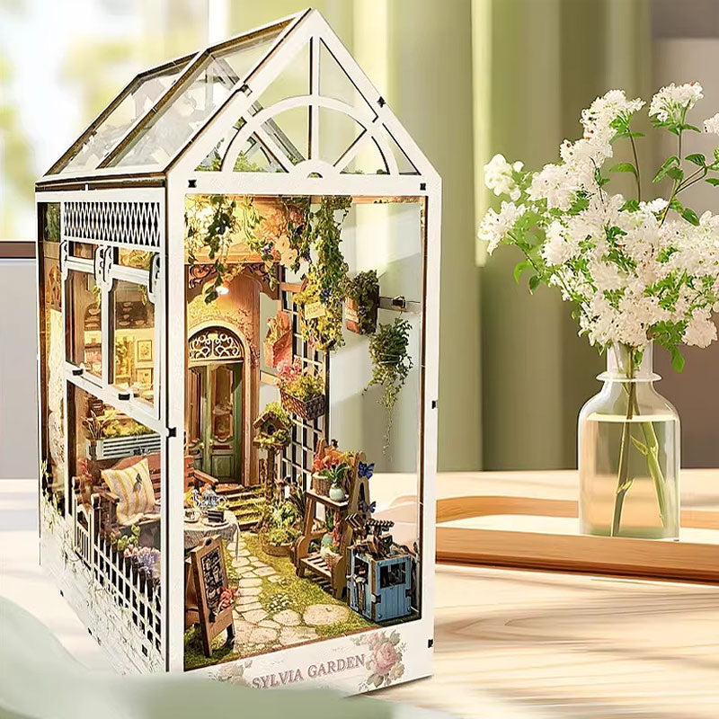 Plymagic DIY Book Nook - Sylvia Garden