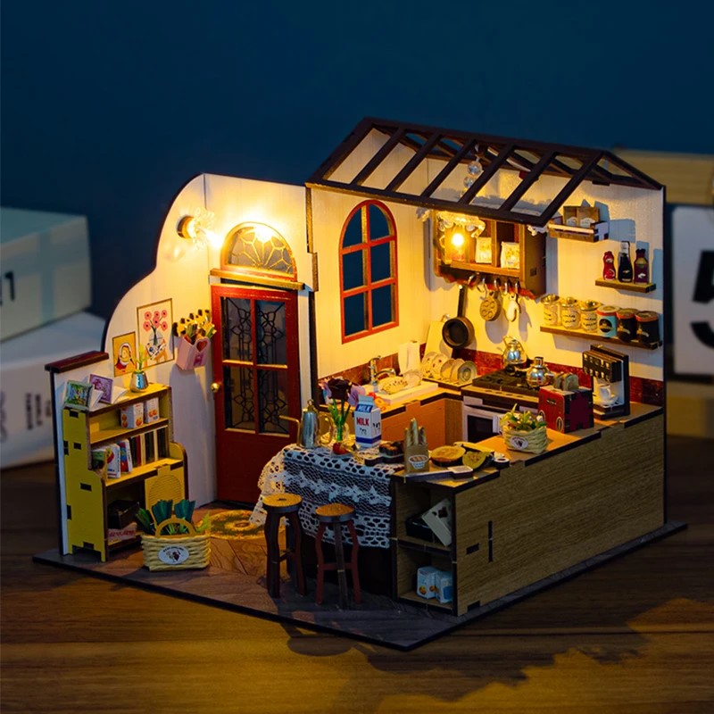 Plymagic DIY Mini House - Family Kitchen