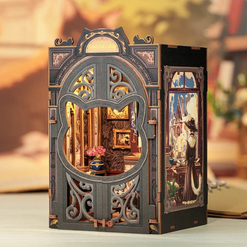 Plymagic DIY Book Nook - Aristocat's Study