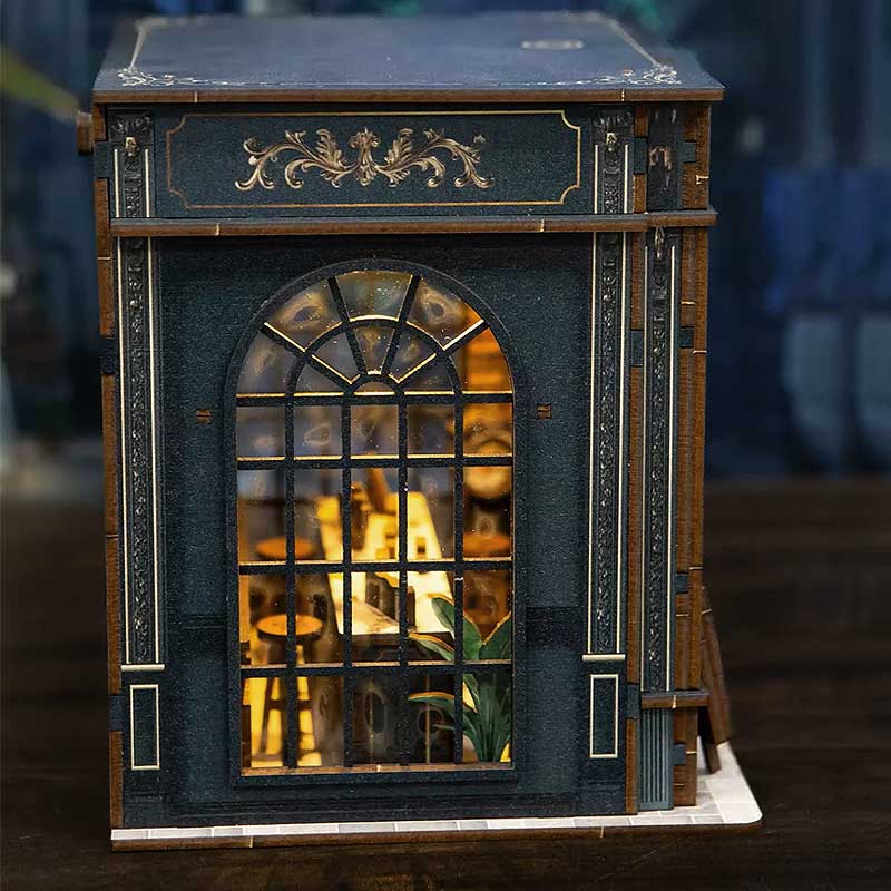 Plymagic DIY Book Nook - Midnight Roast