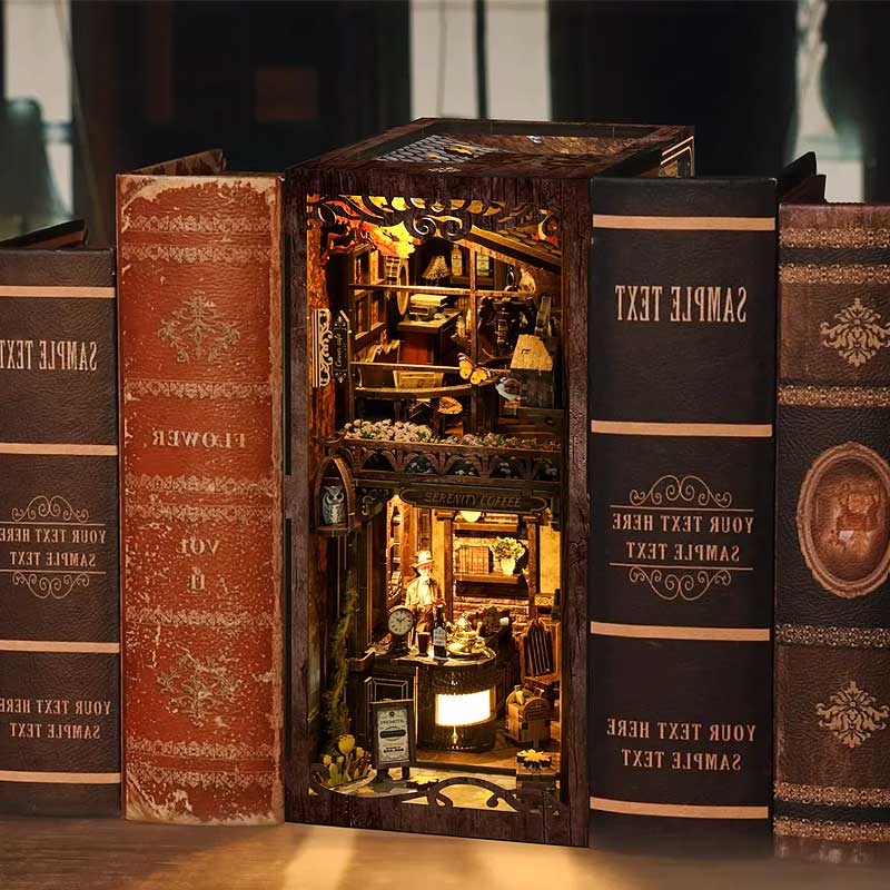 Plymagic DIY Book Nook - Old Town Brew