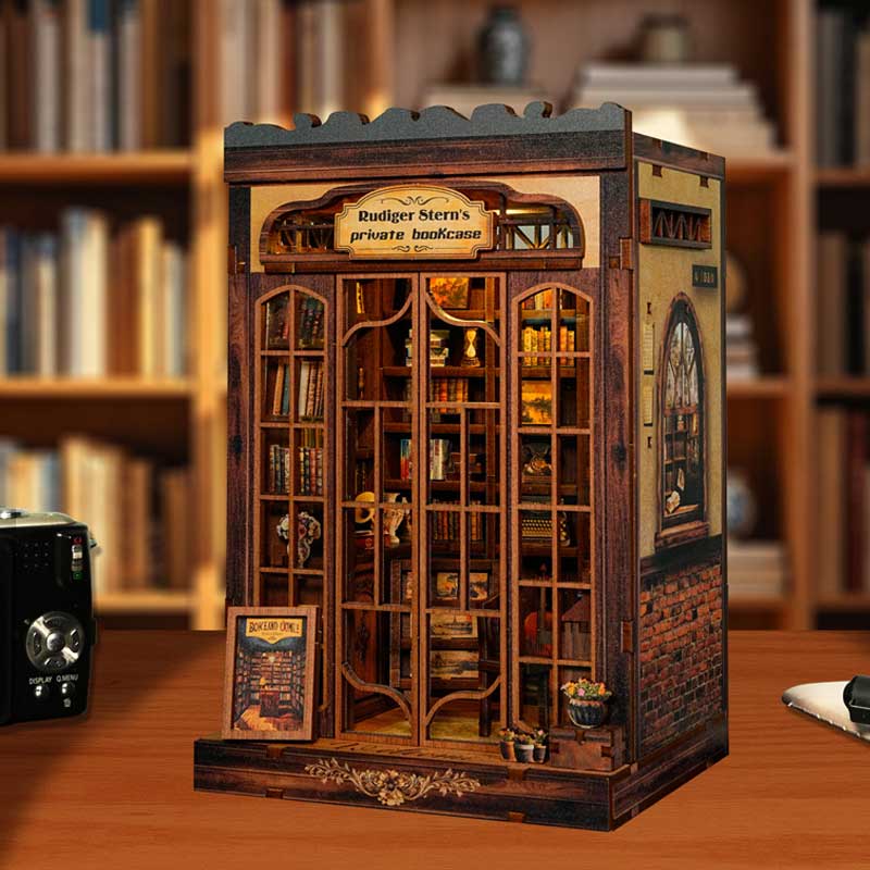 Plymagic DIY Book Nook - Curator's Private Library