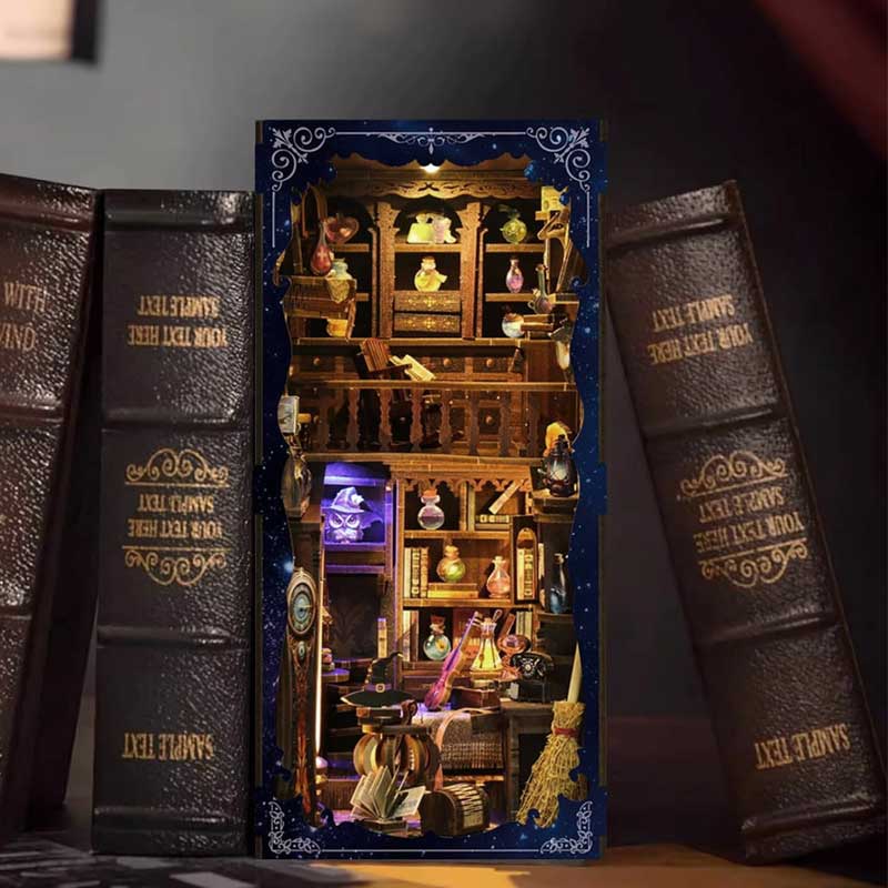 Plymagic DIY Book Nook - Magic House