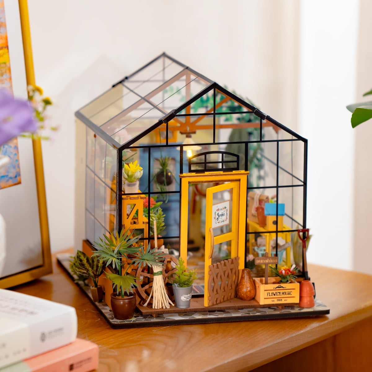 Plymagic DIY Mini House - Cathy's Flower House Secondary image