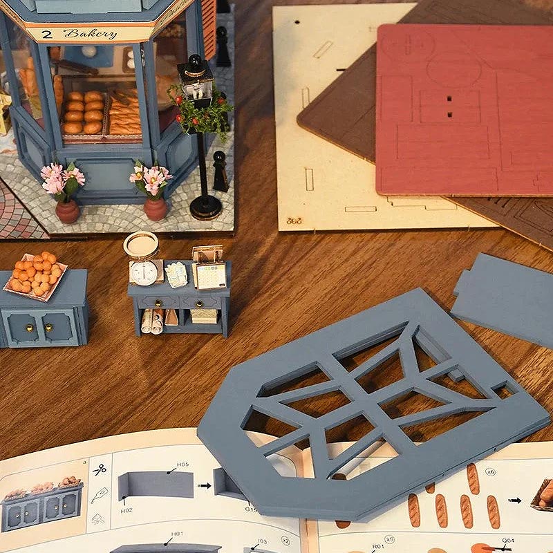 Plymagic DIY Mini House - Little Loaf Bakery