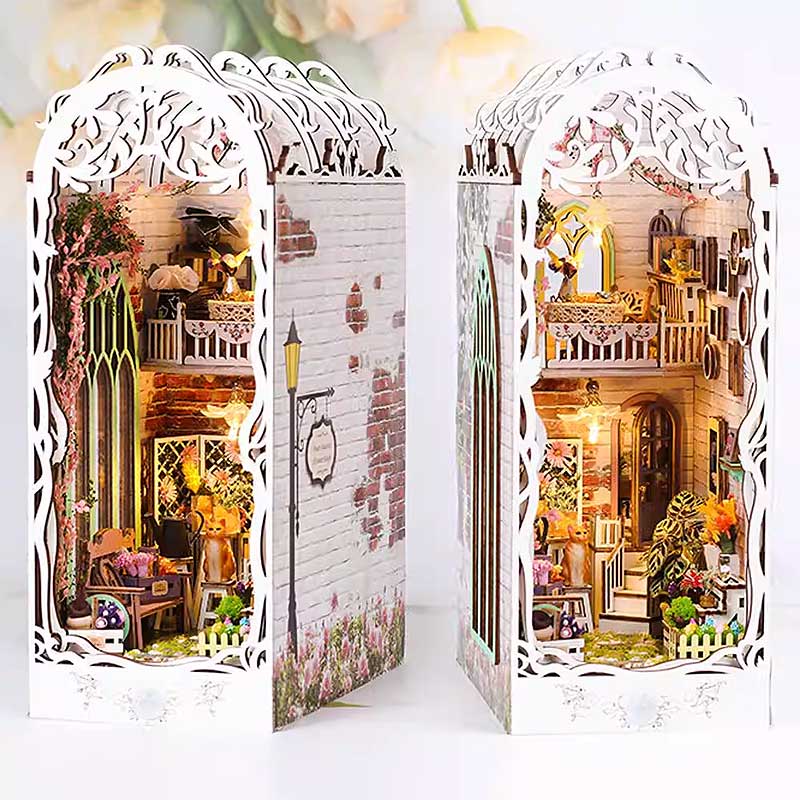 Plymagic DIY Book Nook - Flower House Main image