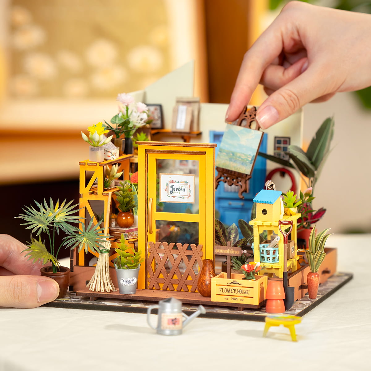 Plymagic DIY Mini House - Cathy's Flower House