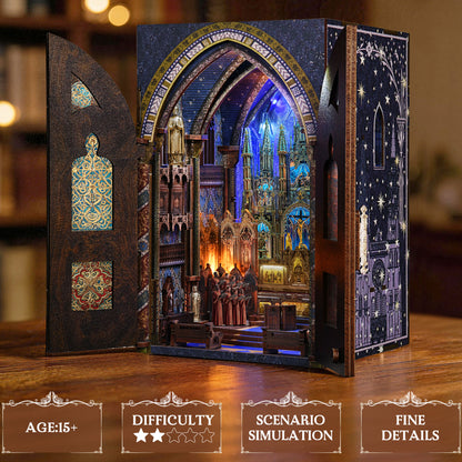 Plymagic DIY Book Nook - Notre-Dame Basilica