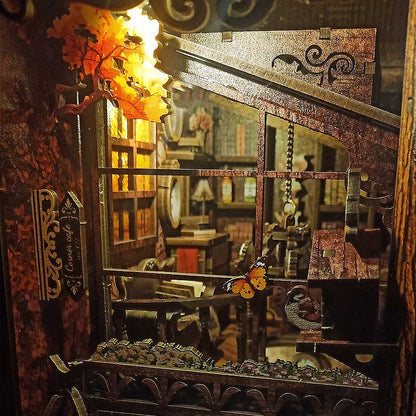 Plymagic DIY Book Nook - Old Town Brew