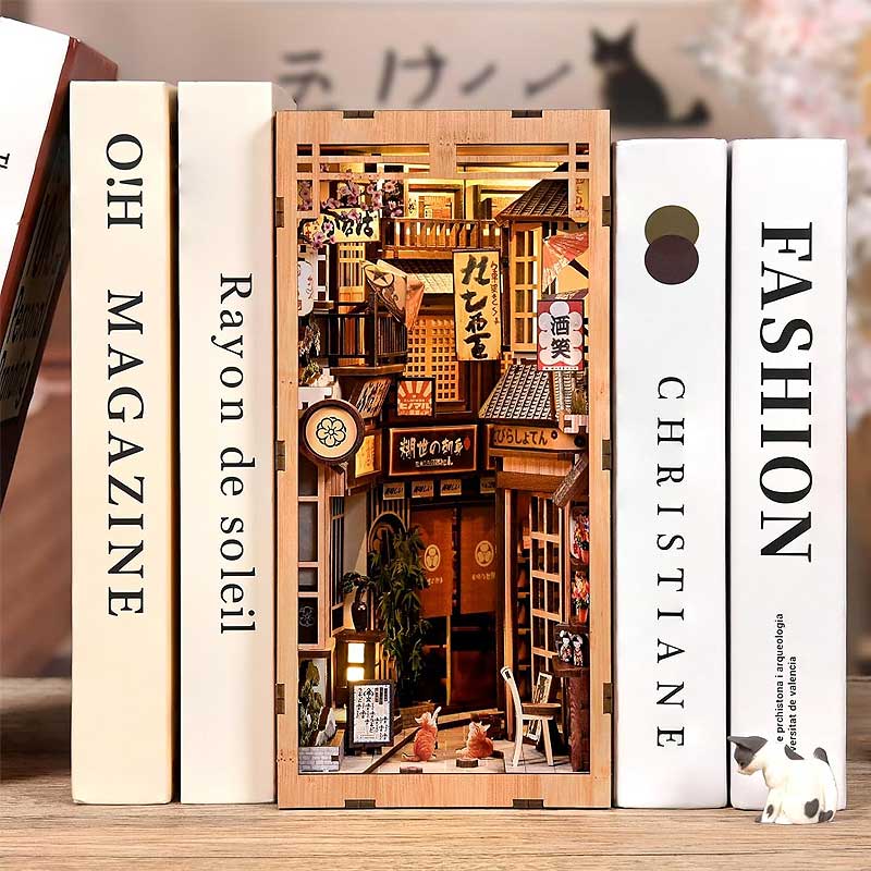 Plymagic DIY Book Nook - Neko Alley Nook