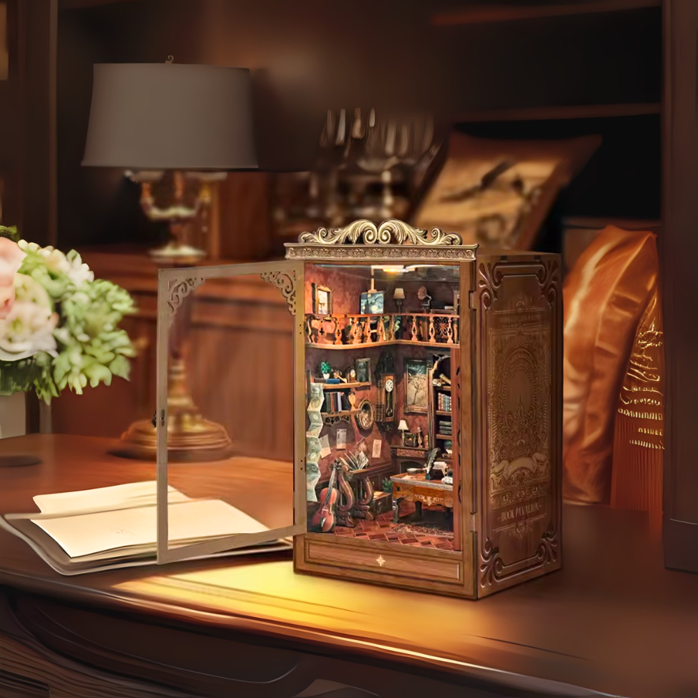 Plymagic DIY Book Nook - Timekeeper's Library