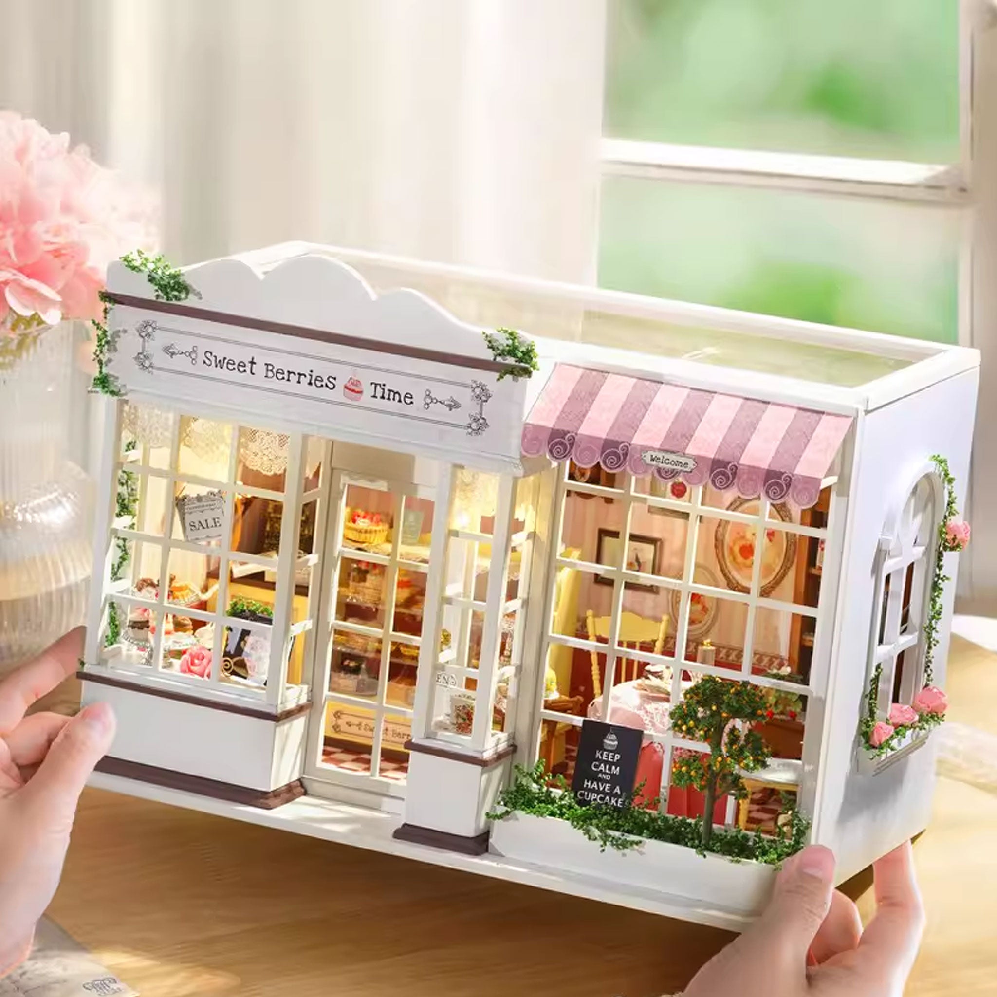 Plymagic DIY Mini House - Sweet Cake Shop