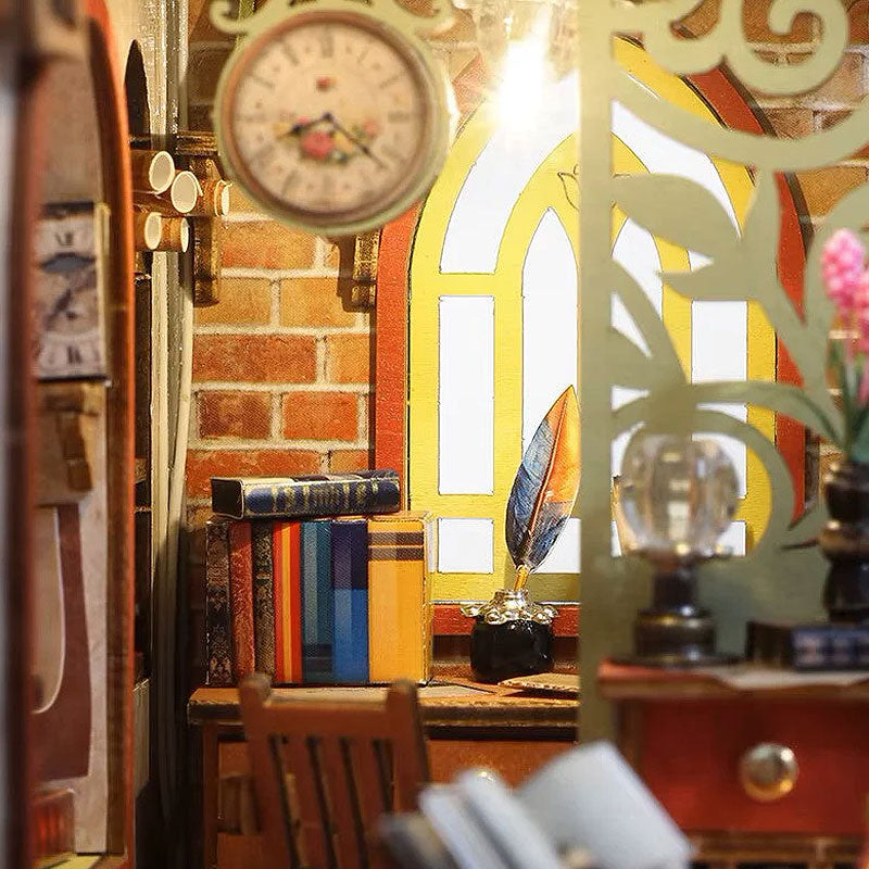 Plymagic DIY Mini House - Book Cottage