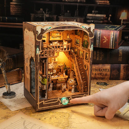 Plymagic DIY Book Nook - Classic Cat Tea Shop
