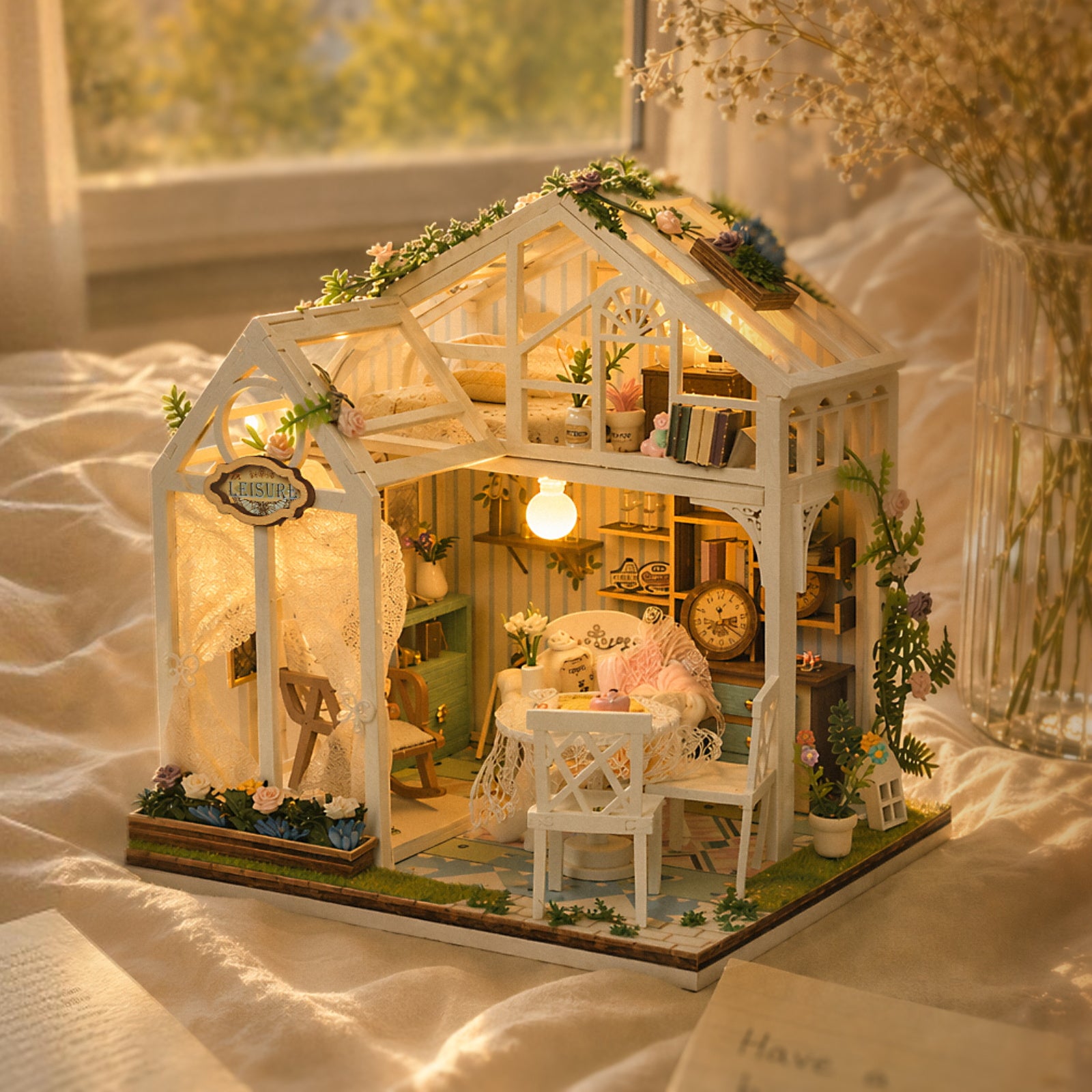 Plymagic DIY Mini House - Floral Retreat