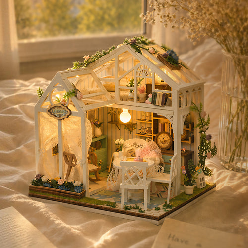Plymagic DIY Mini House - Floral Retreat