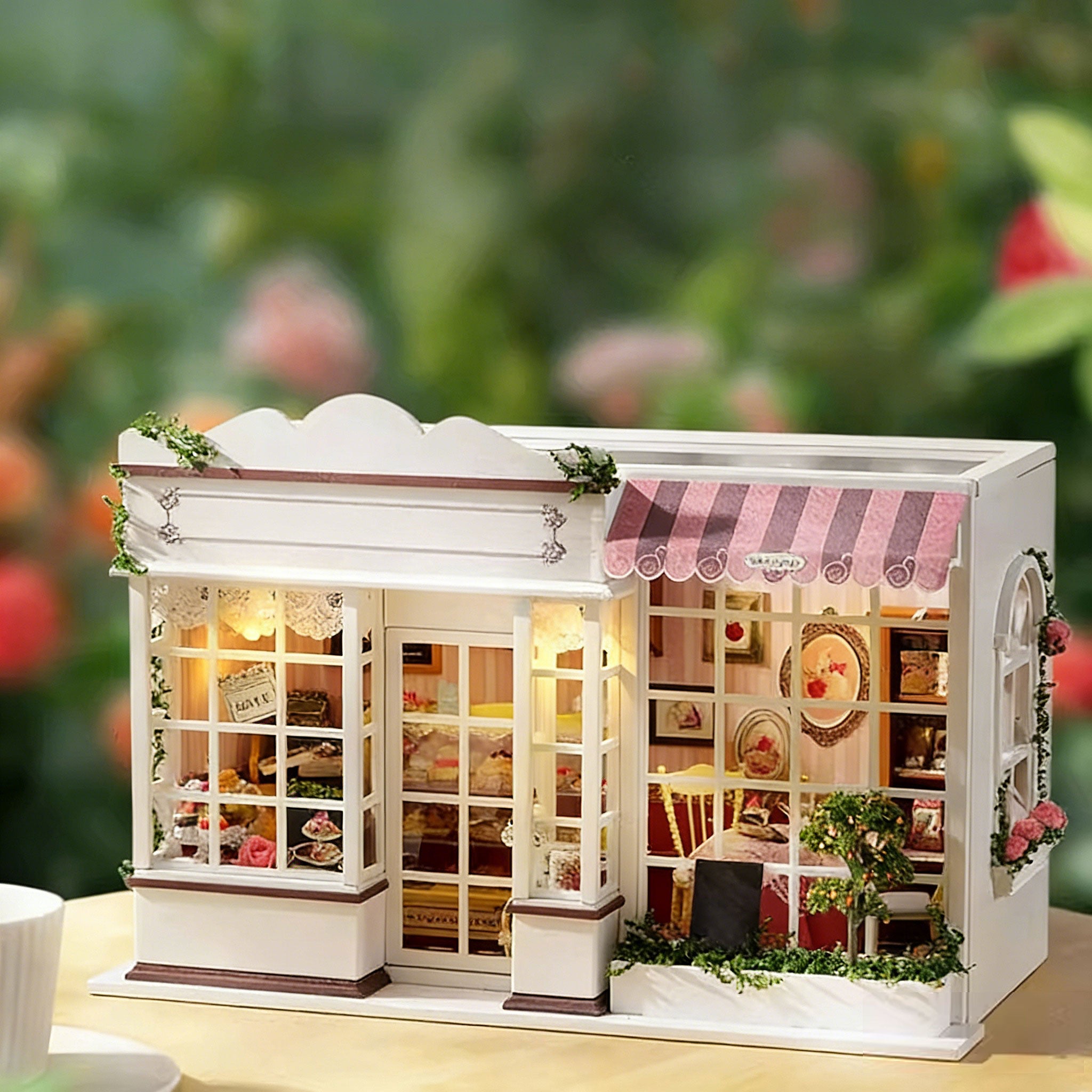 Plymagic DIY Mini House - Sweet Cake Shop
