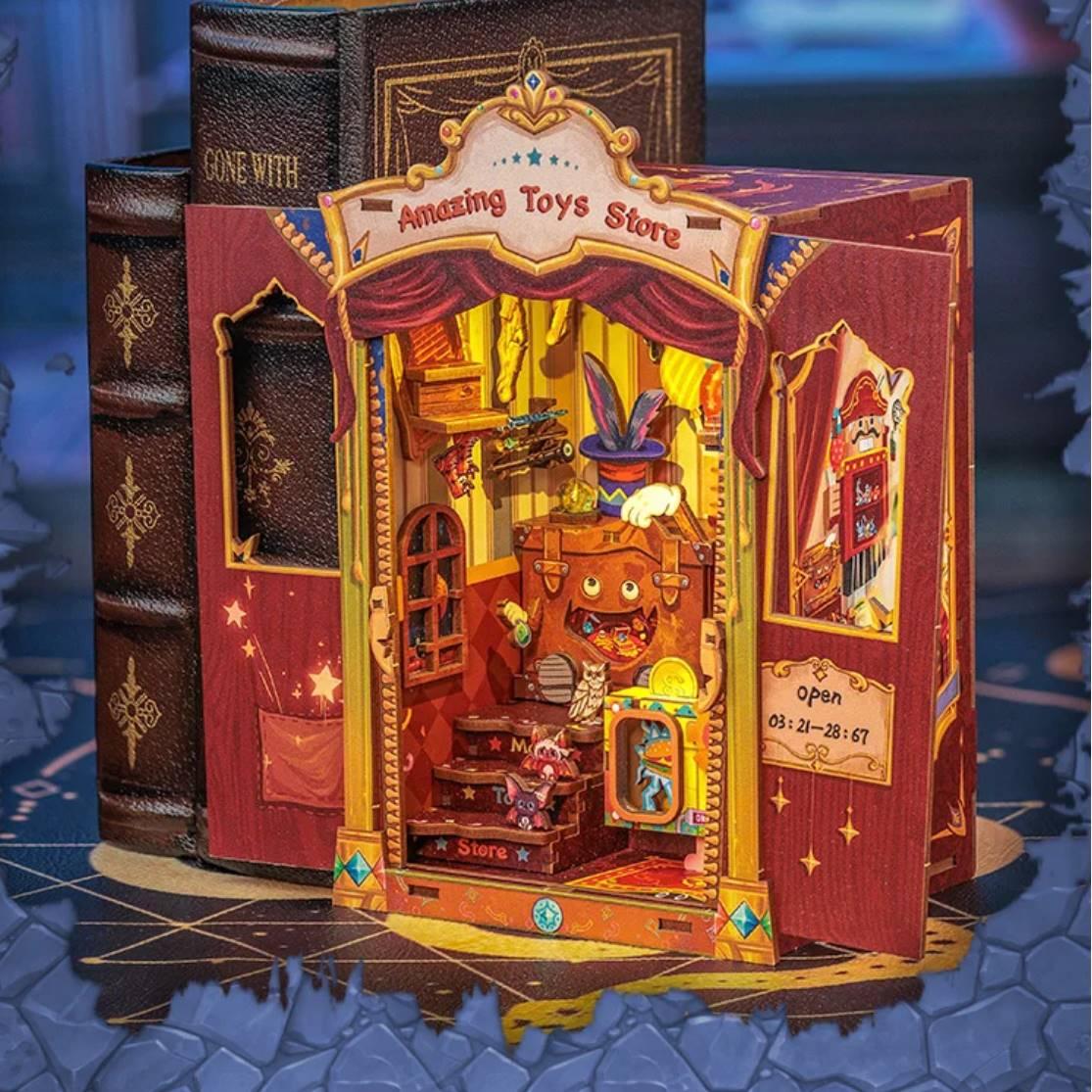 Plymagic DIY Book Nook -  Amazing Toy Store
