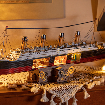 Plymagic Assembly Model - Titanic
