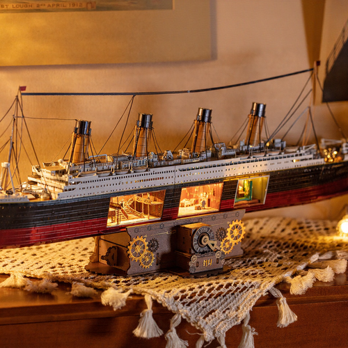 Plymagic Assembly Model - Titanic
