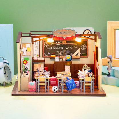 Plymagic DIY Mini House - Back to School