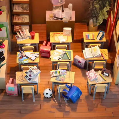 Plymagic DIY Mini House - Back to School