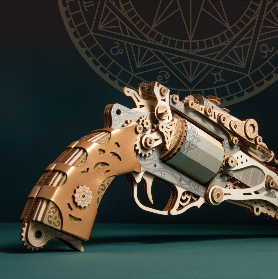 Plymagic Assembly Model - Punk Pistol