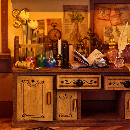 Plymagic DIY Mini House - Wandering Wizard’s Wagon