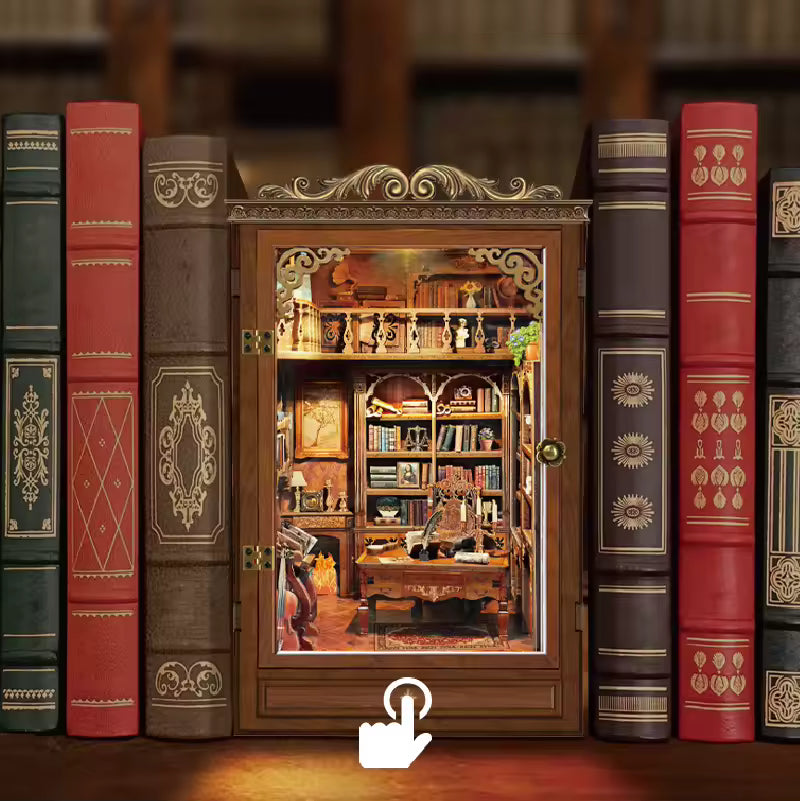 Plymagic DIY Book Nook - Timekeeper's Library