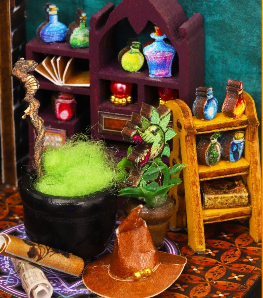 Plymagic DIY Mini House - Strange Castle
