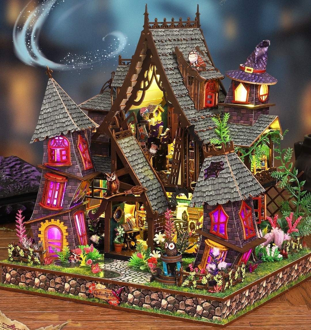 Plymagic DIY Mini House - Strange Castle