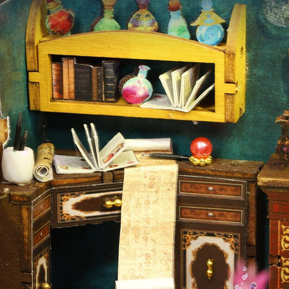 Plymagic DIY Mini House - Strange Castle