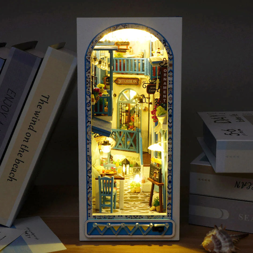 Plymagic DIY Book Nook -  Sea Breeze