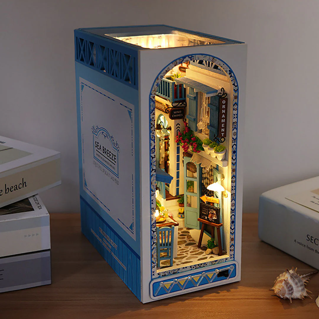 Plymagic DIY Book Nook -  Sea Breeze