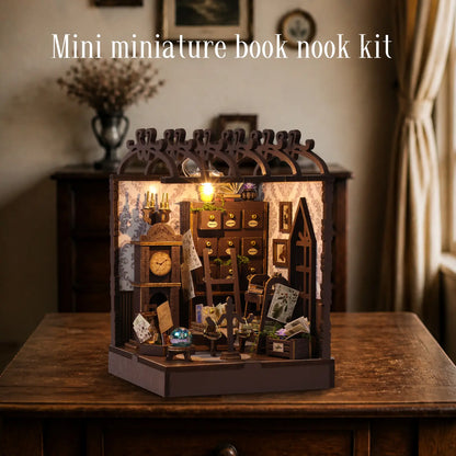 Plymagic DIY Book Nook -  Magic Bookshelf Series